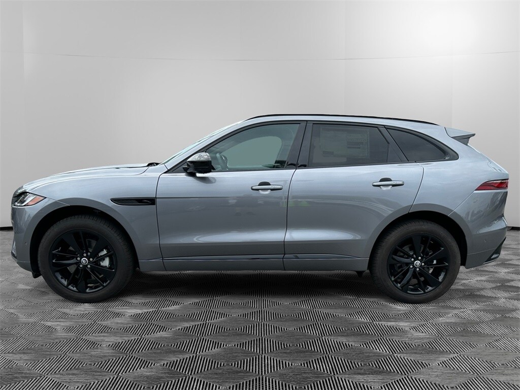 2024 Jaguar F-PACE P250 R-Dynamic S photo 2