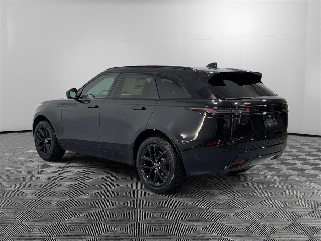 2026 Land Rover Range Rover Velar SE photo 2