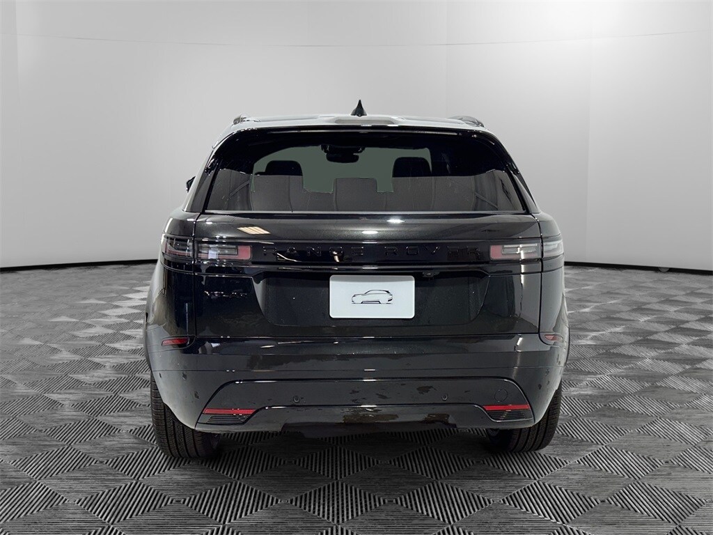 2026 Land Rover Range Rover Velar SE photo 3
