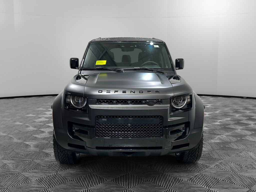 2026 Land Rover Defender OCTA Black - Photo 8