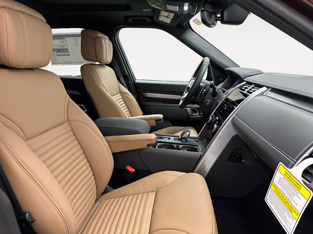 2026 Land Rover Discovery Gemini Edition - Photo 15