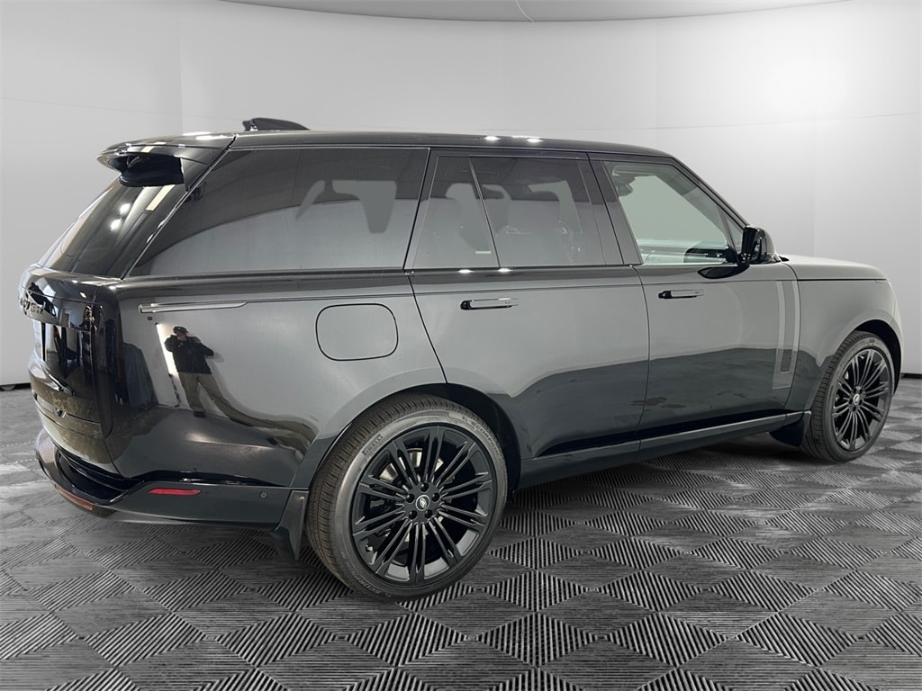 2025 Land Rover Range Rover SE - Photo 6