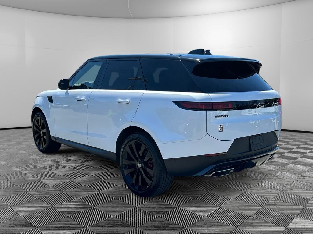 Used 2024 Land Rover Range Rover Sport SE SUV
