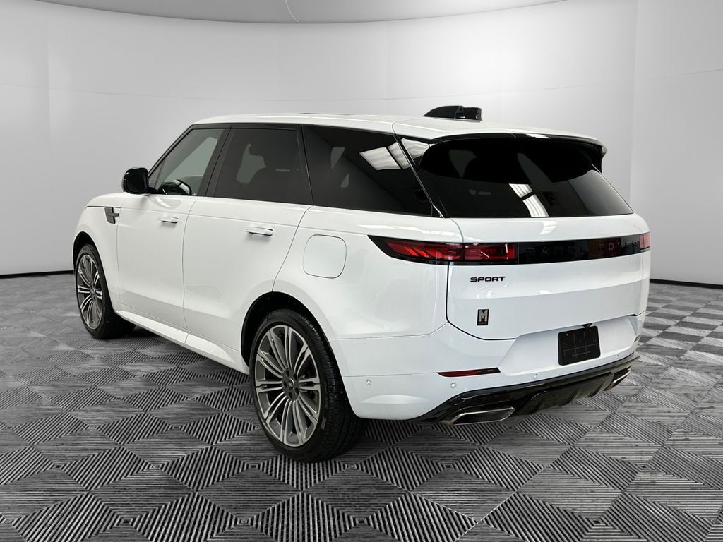 Certified 2025 Land Rover Range Rover Sport Plug-in Hybrid Dynamic SE SUV