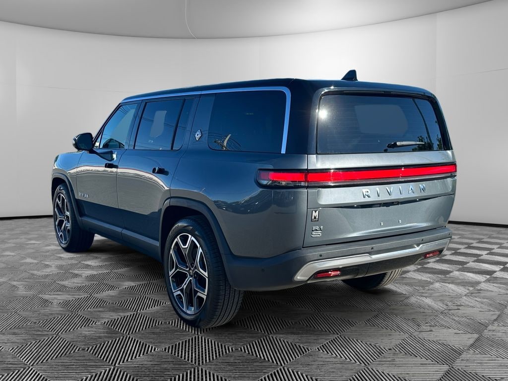 Used 2023 Rivian R1S Adventure SUV