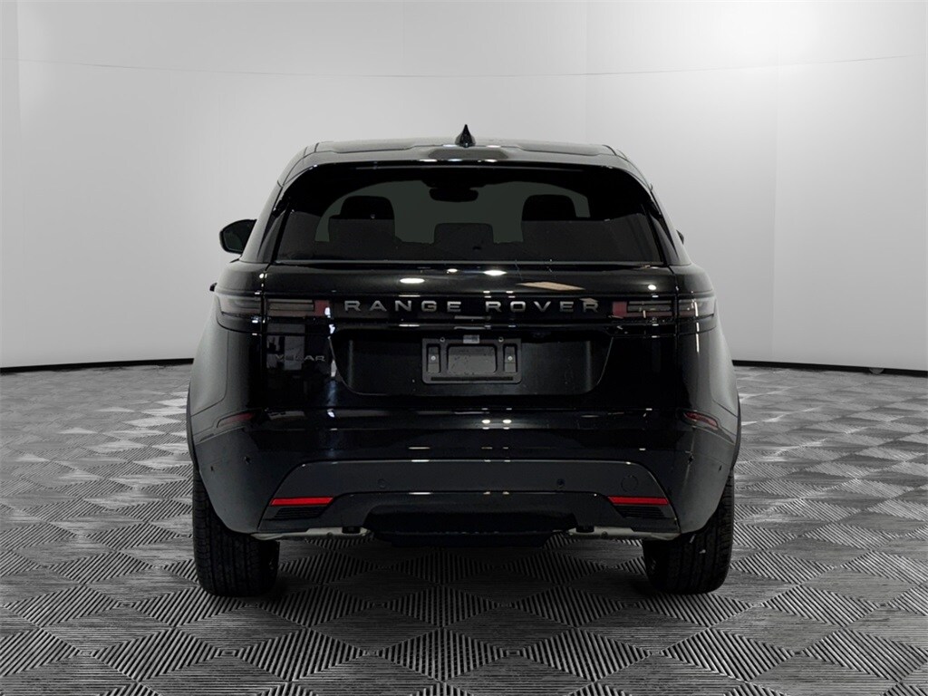 2026 Land Rover Range Rover Velar SE photo 3