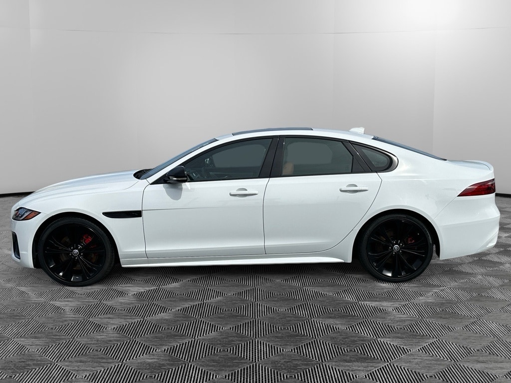 Used 2024 Jaguar XF R-Dynamic SE with VIN SAJBL4GX2RCY95305 for sale in Peabody, MA