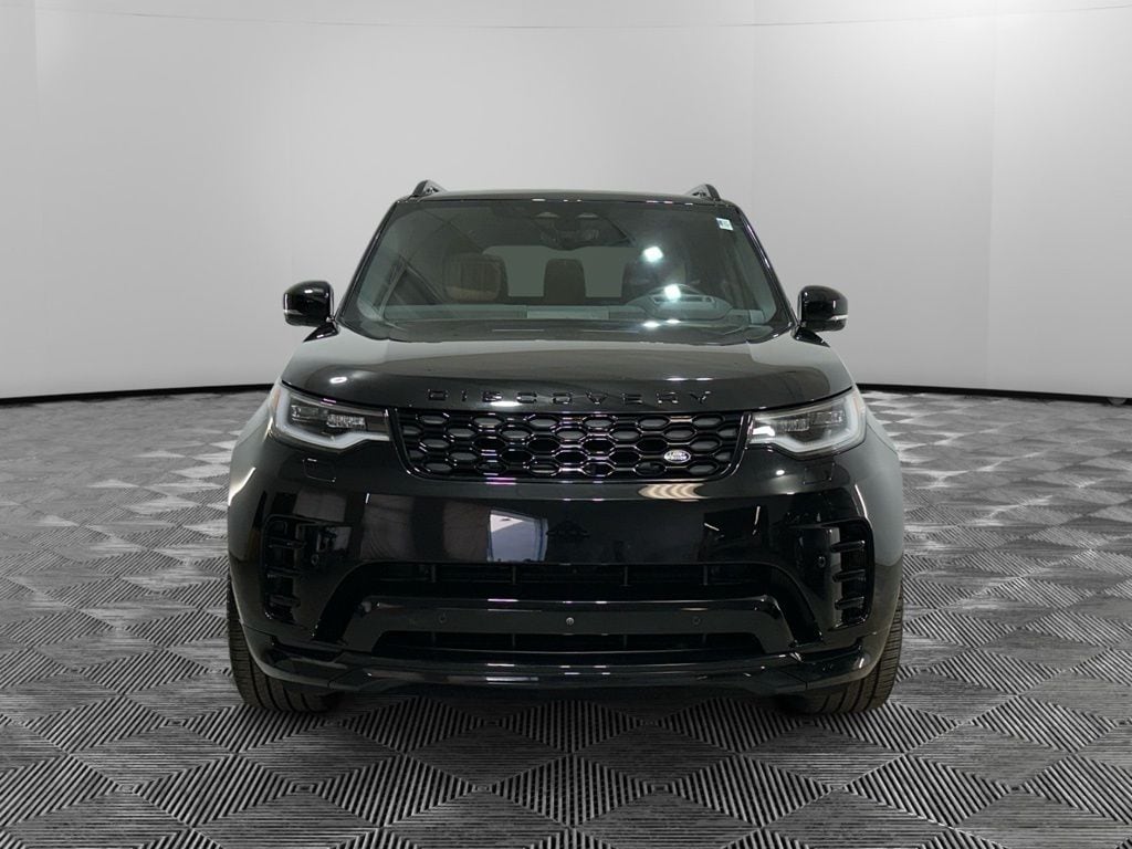 Certified 2024 Land Rover Discovery Dynamic SE SUV