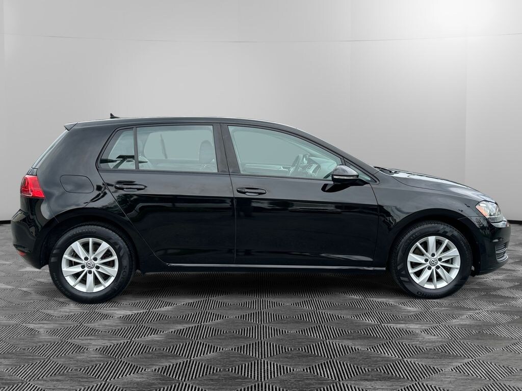 Used 2015 Volkswagen Golf TSI S 4-Door Hatchback