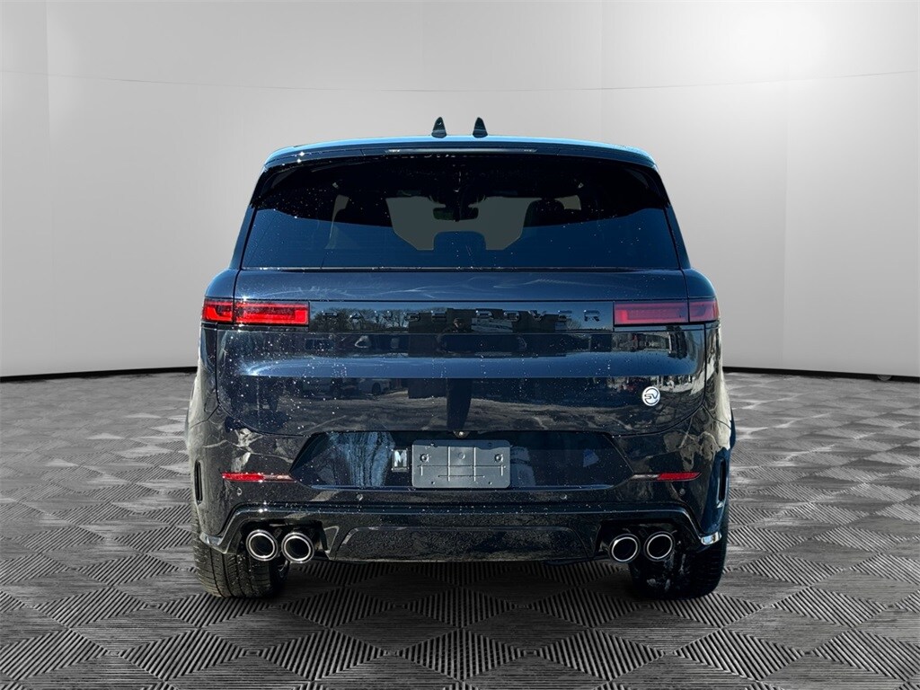2025 Land Rover Range Rover Sport photo 4