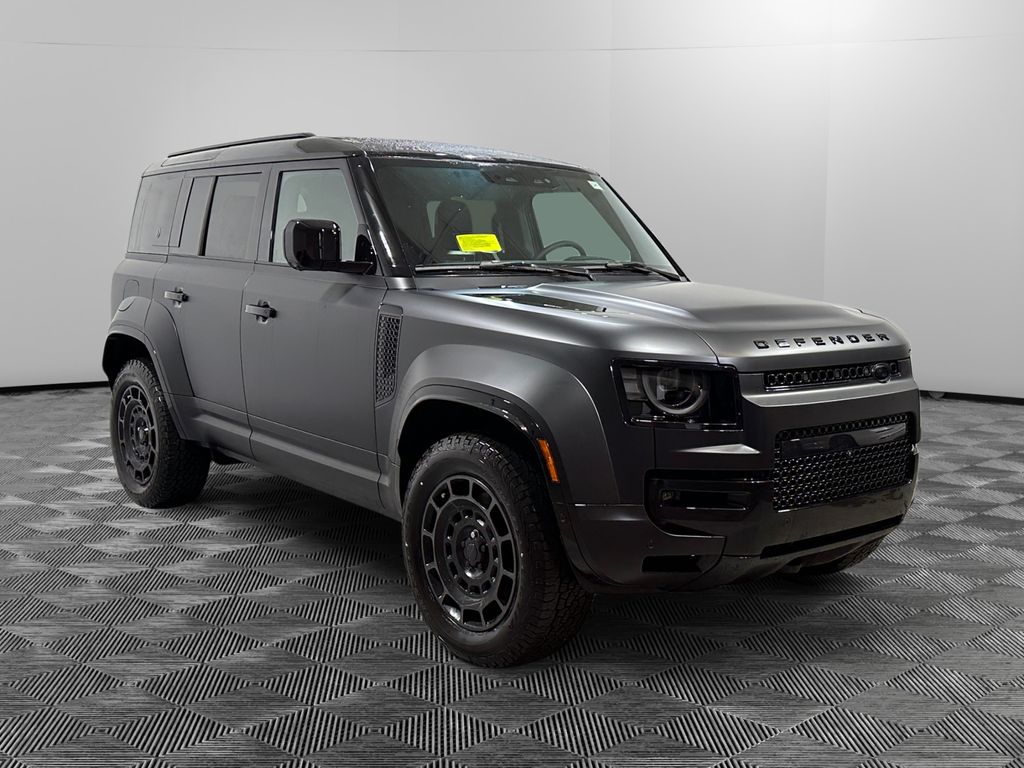 2026 Land Rover Defender OCTA Black - Photo 7