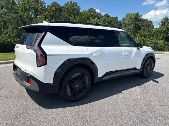 Used 2024 Kia EV9 GT-Line with VIN KNDAEFS54R6046863 for sale in Knightdale, NC
