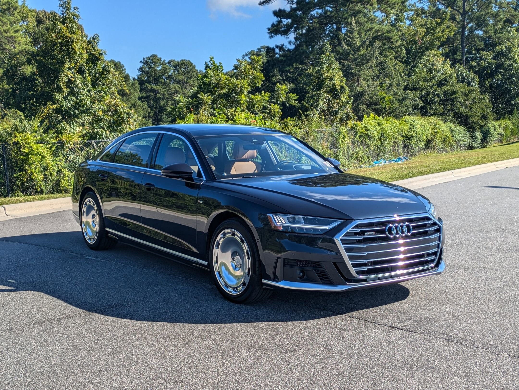 2021 Audi A8 4.0 Quattro L photo 3
