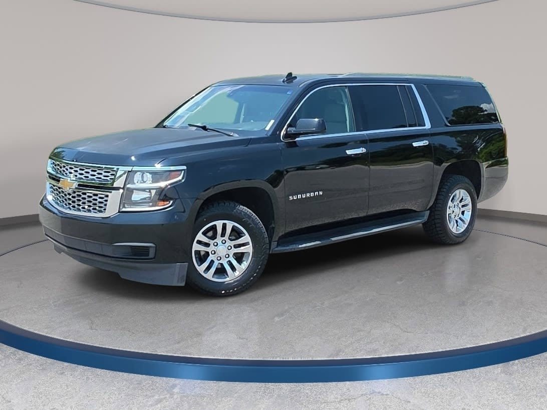 2017 Chevrolet Suburban 2WD 1500 LS's photo