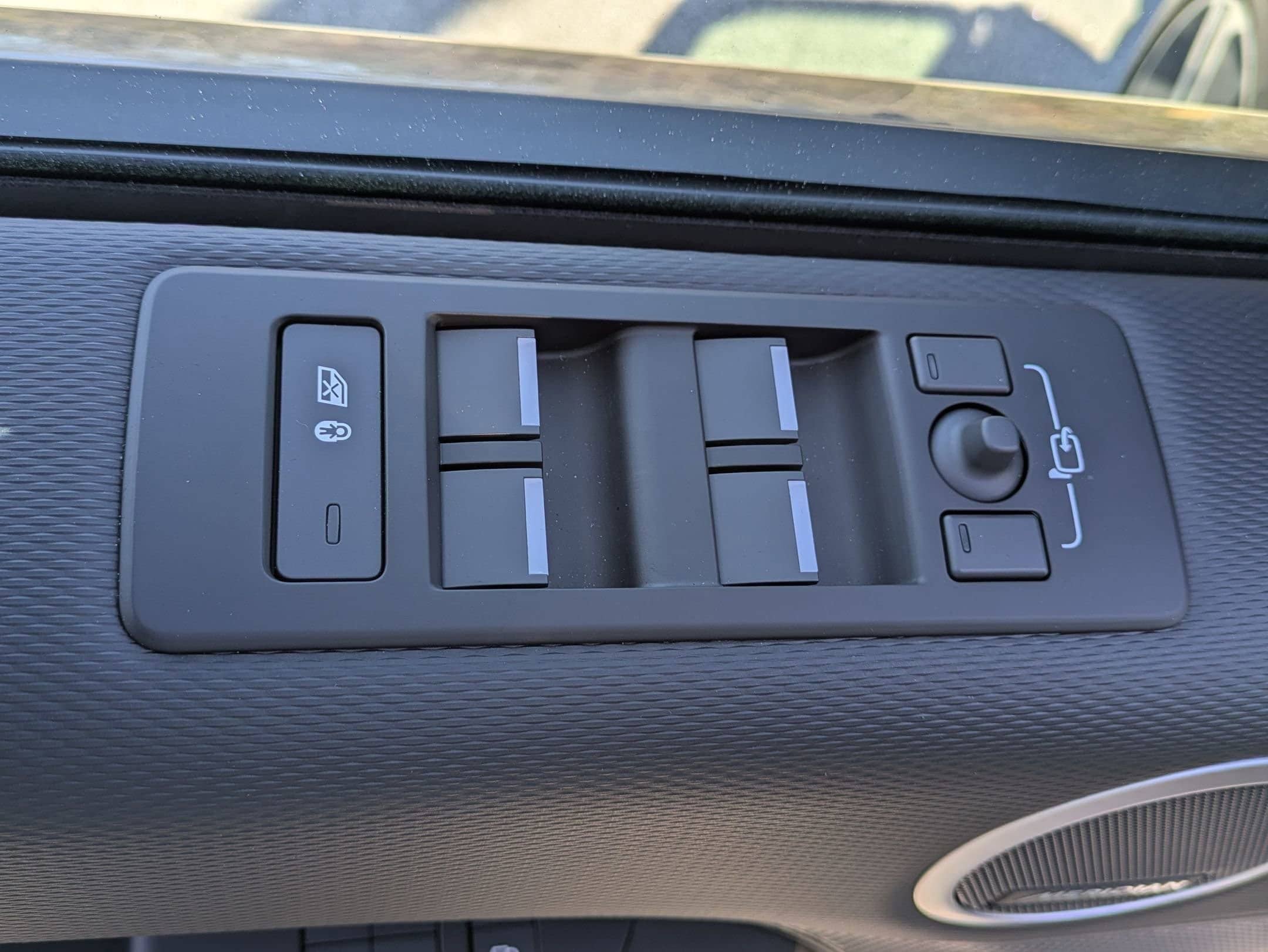 2026 Land Rover Discovery Dynamic SE - Photo 22