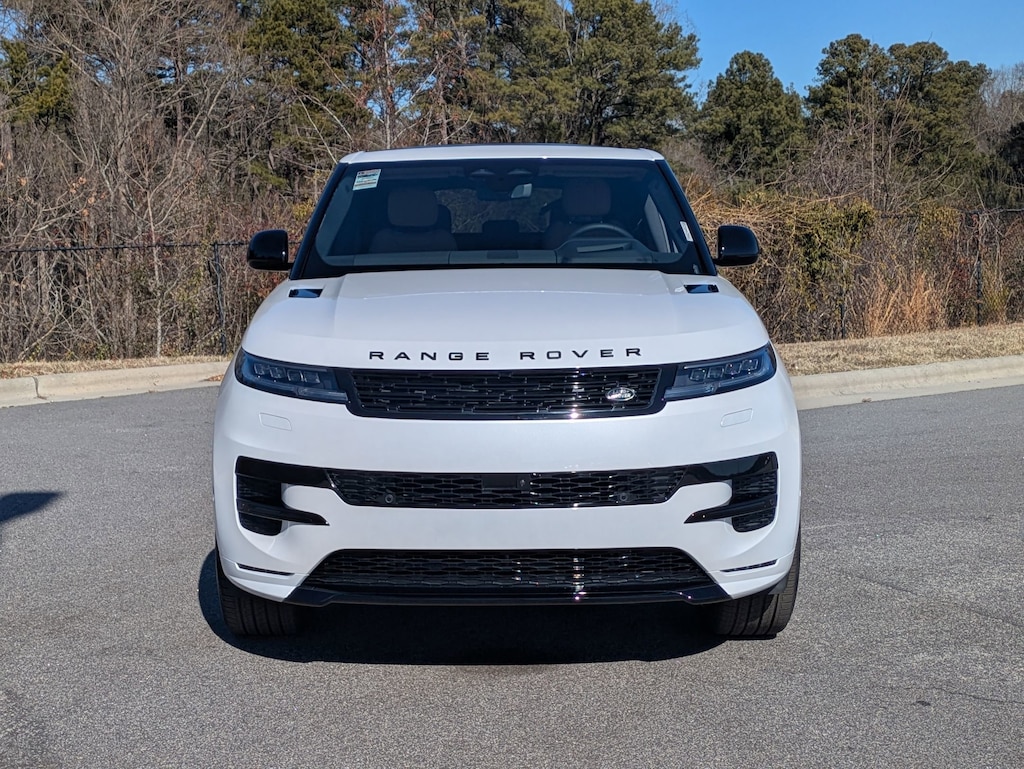 New 2026 Land Rover Range Rover Sport Dynamic SE SUV
