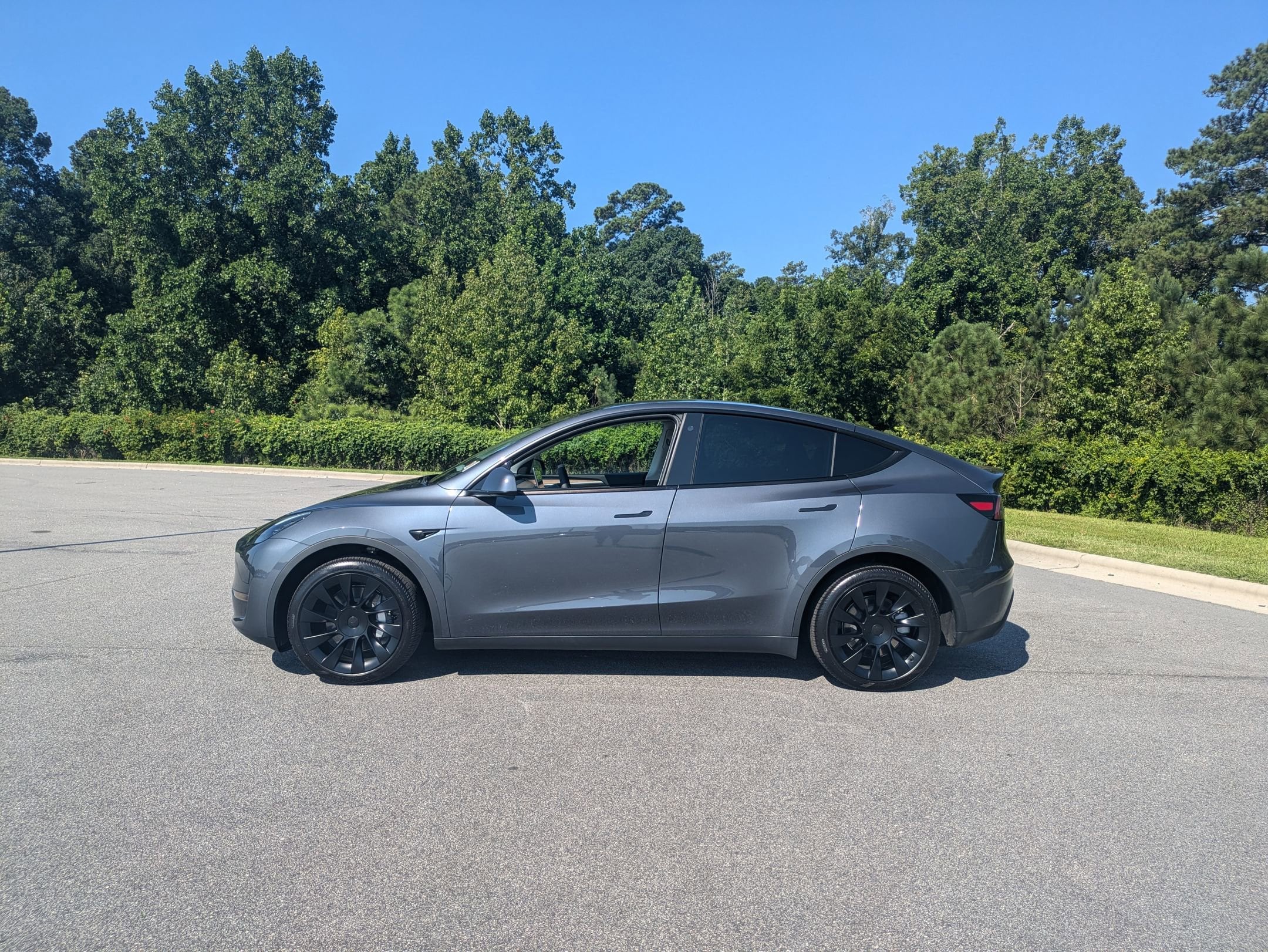 Used 2023 Tesla Model Y Long Range with VIN 7SAYGDEE4PF756116 for sale in Northfield, Minnesota