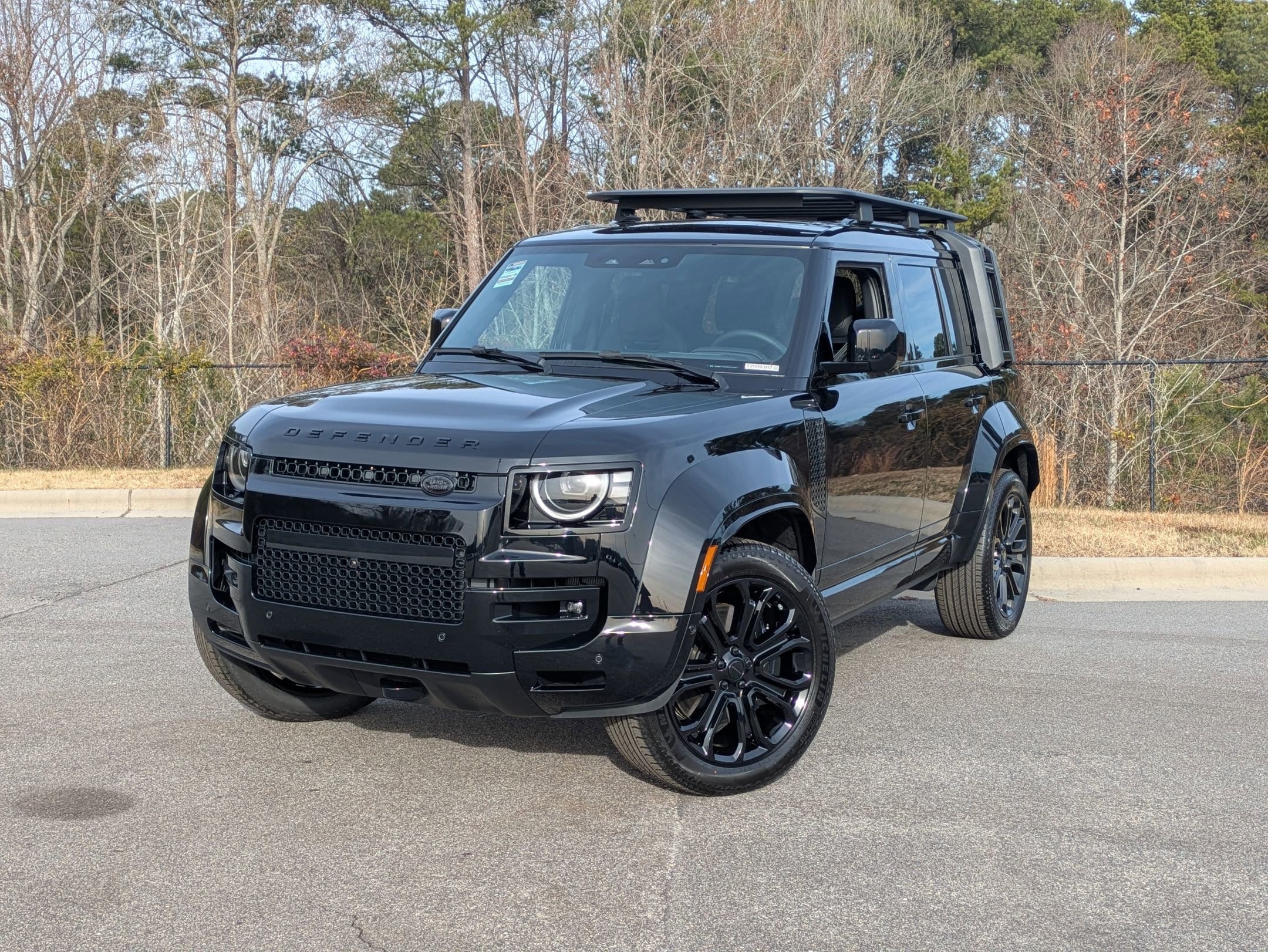 2026 Land Rover Defender OCTA Black's photo