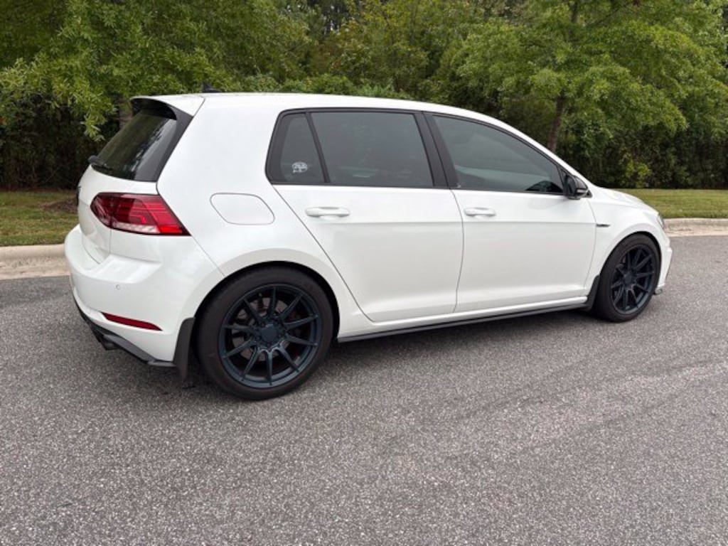 Used 2019 Volkswagen Golf R DCC & Navigation 4Motion Hatchback