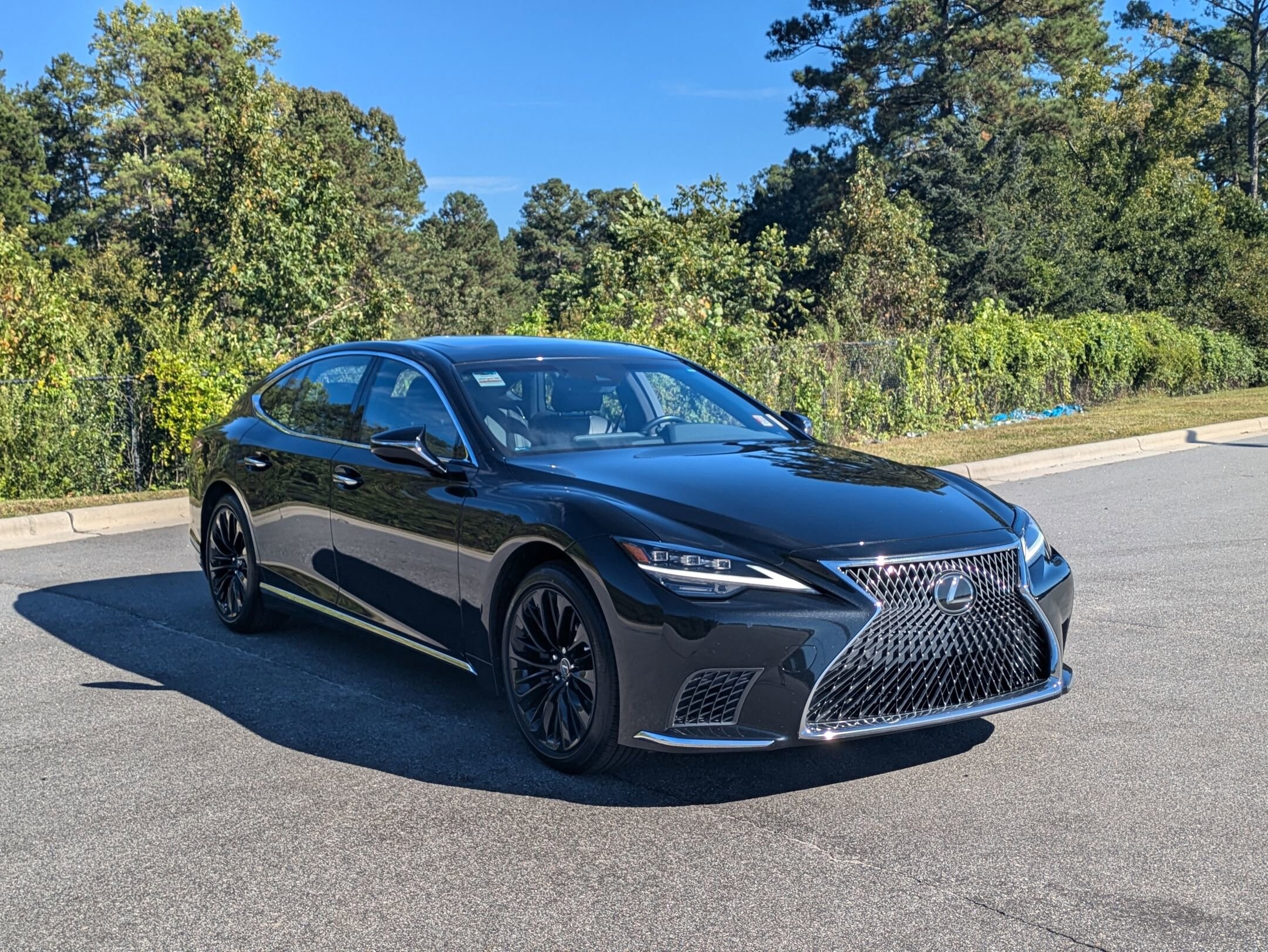 2021 Lexus LS 500 photo 3