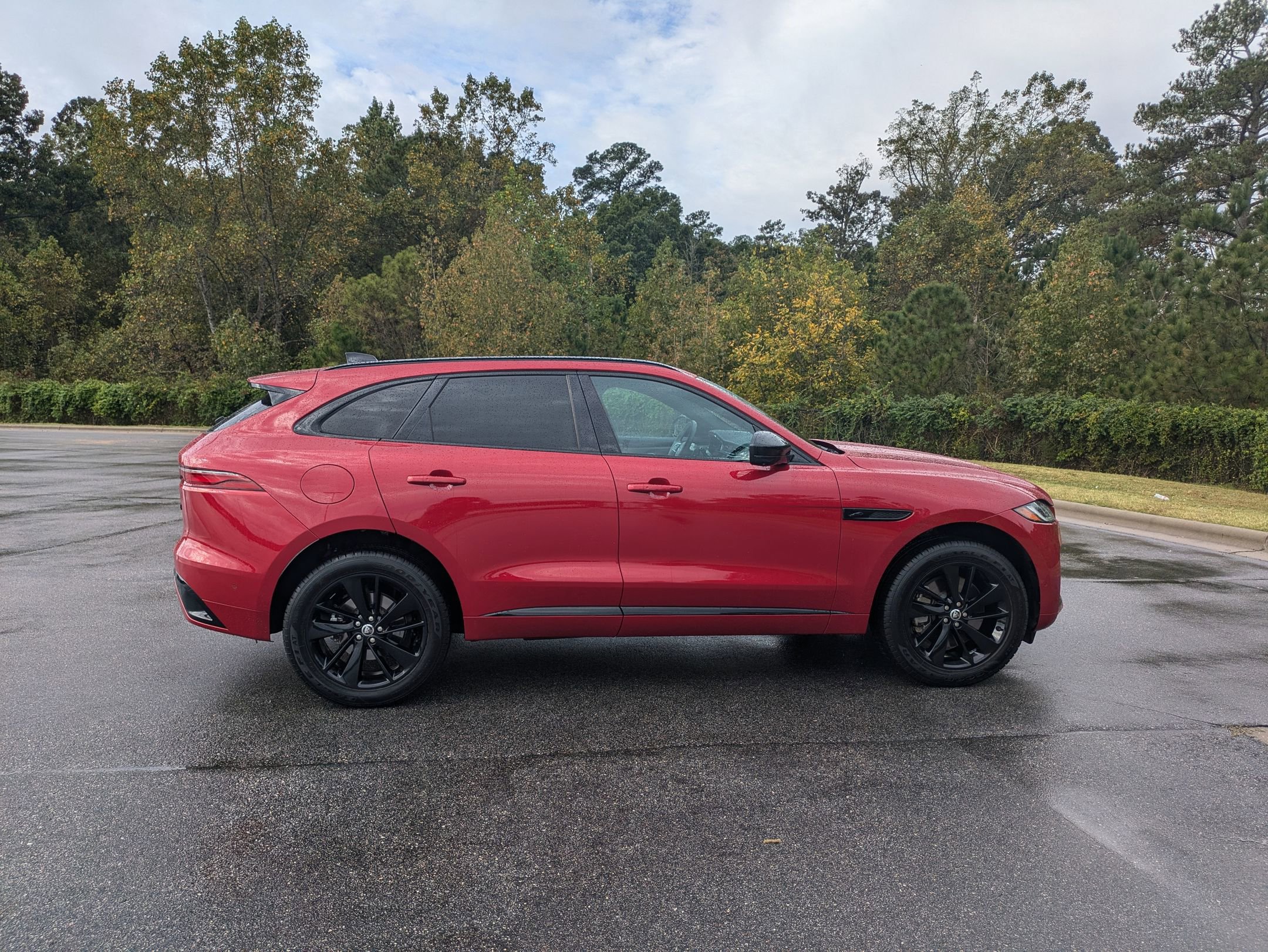 2026 Jaguar F-PACE P250 R-Dynamic S photo 4
