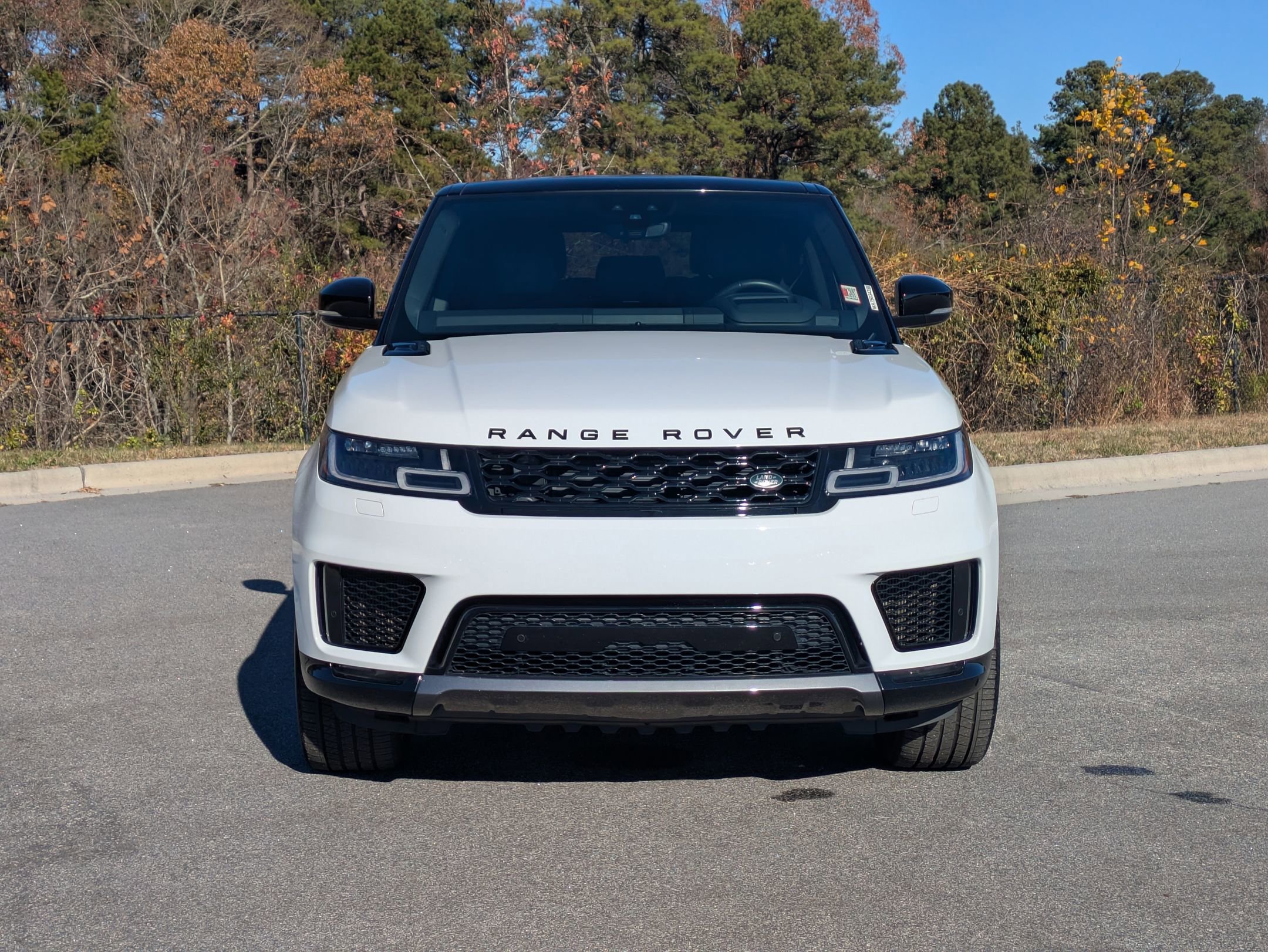 2021 Land Rover Range Rover Sport HSE Silver Edition photo 2