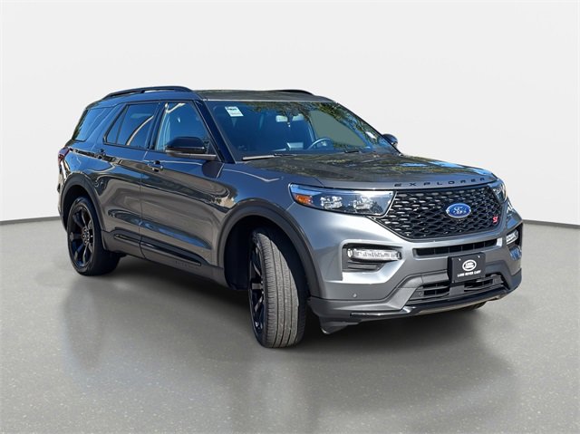 2023 Ford Explorer ST photo 3