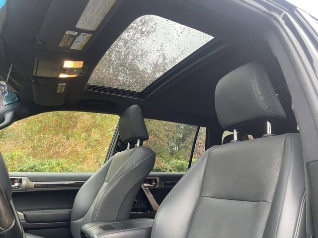 2020 Lexus GX 460 Premium photo 3