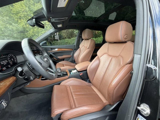 2023 Audi Q5 S line Premium Plus 45 TFSI photo 3