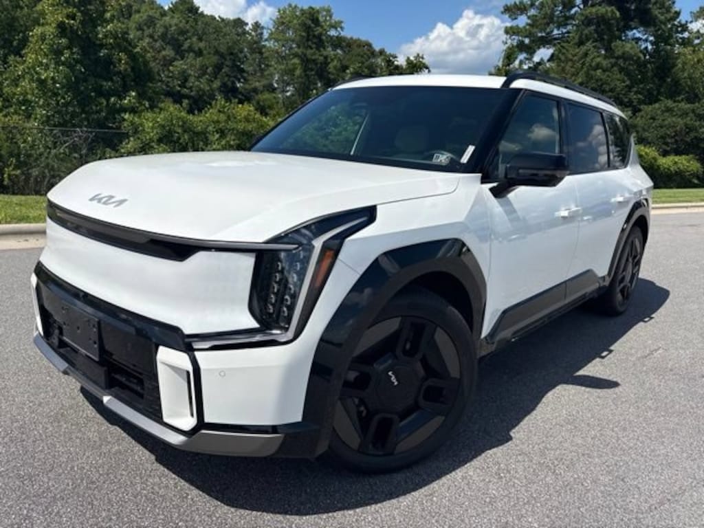 Used 2024 Kia EV9 GT-Line SUV