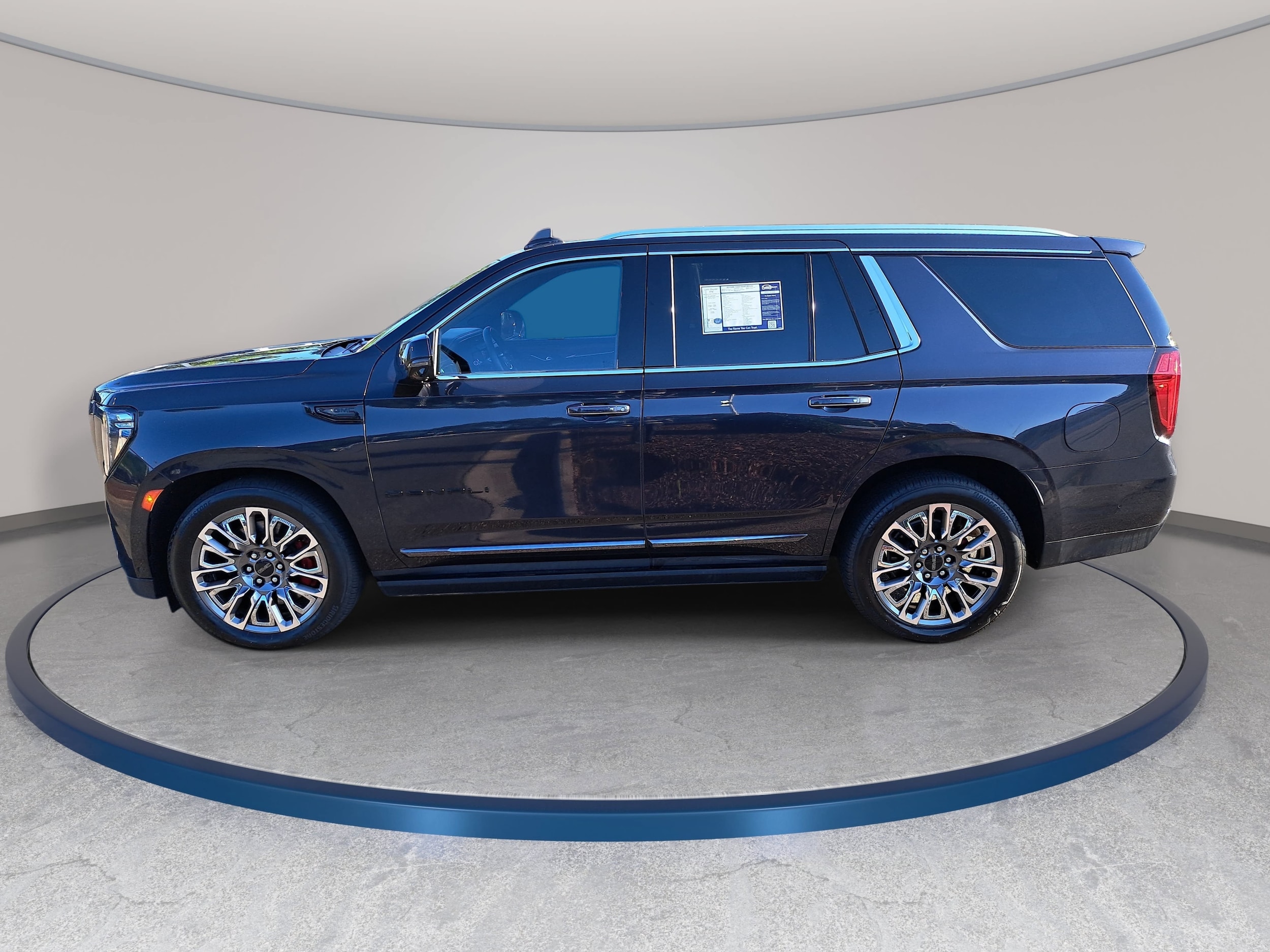 2023 GMC Yukon Denali Ultimate - Photo 8