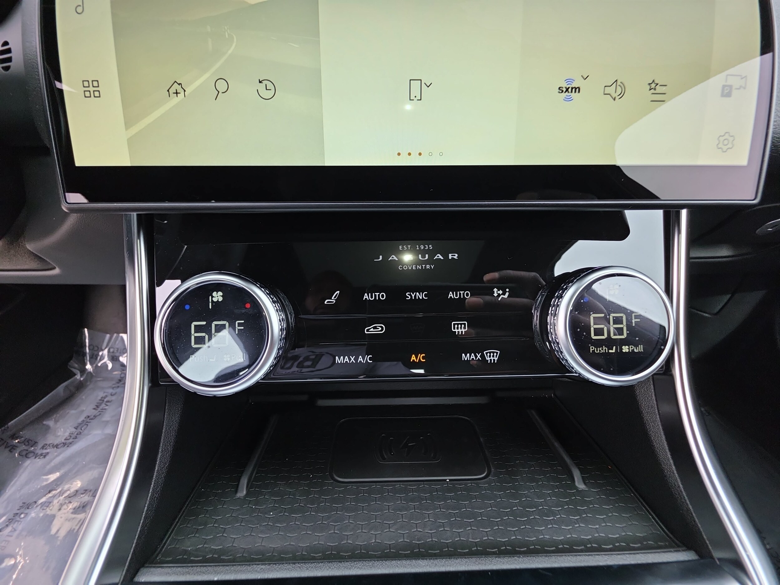 2023 Jaguar XF R-Dynamic SE - Photo 20