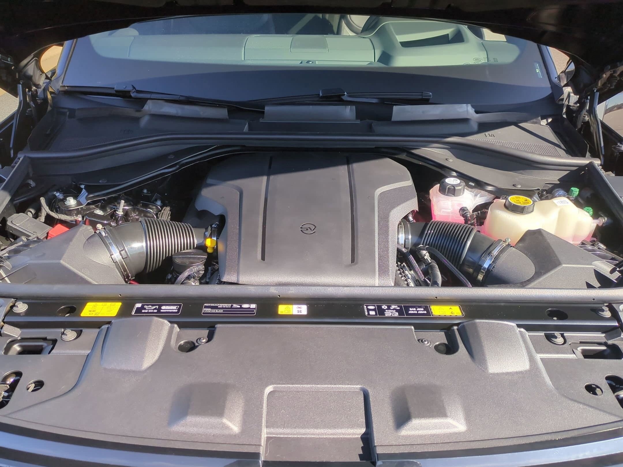 2026 Land Rover Range Rover SV - Photo 24