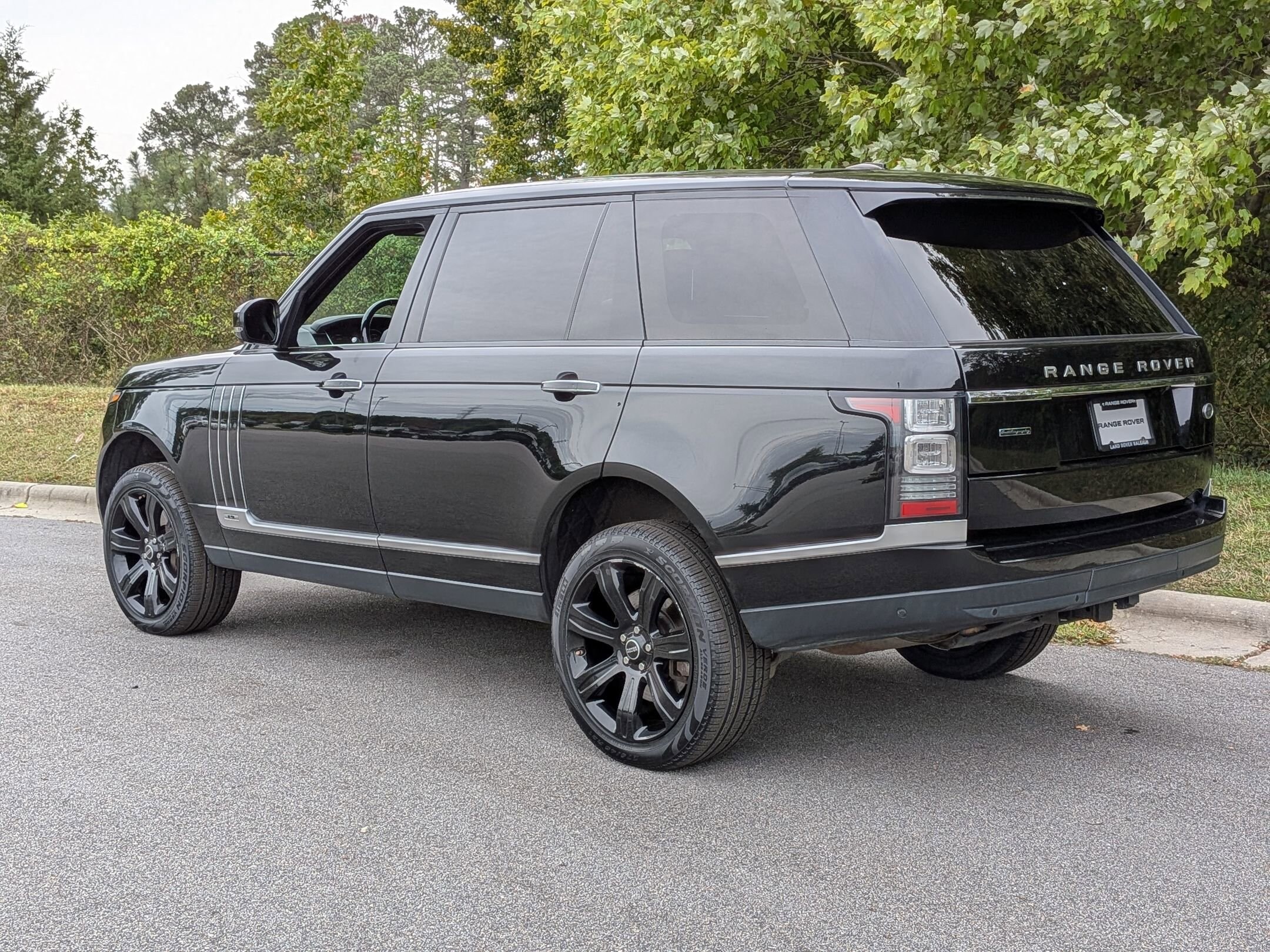 2015 Land Rover Range Rover Autobiography Black photo 3