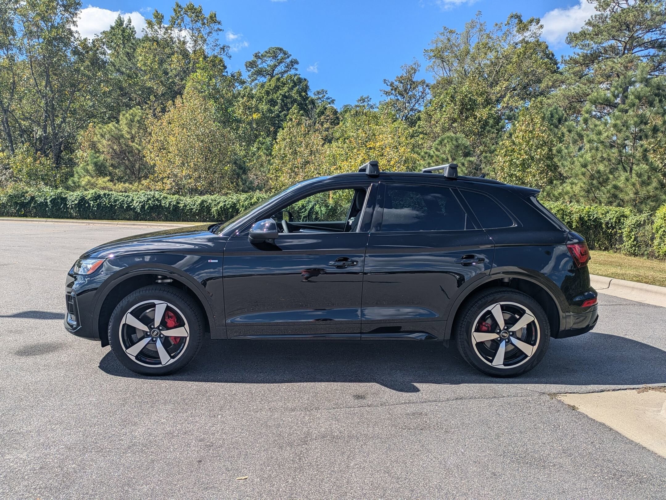 2024 Audi Q5 S line Premium Plus photo 2