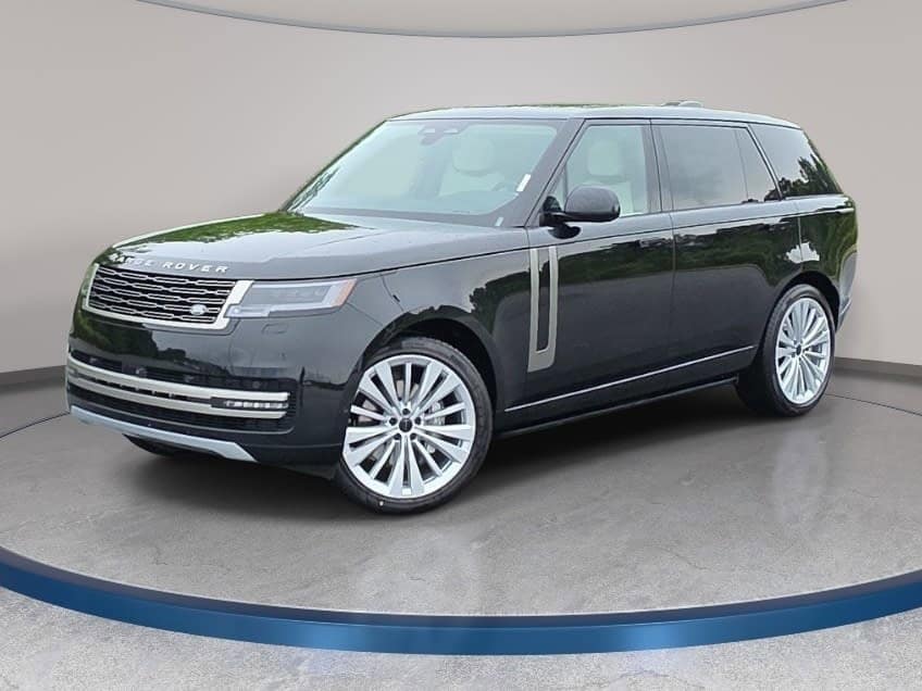 2026 Land Rover Range Rover 3.0 SE LWB 7's photo