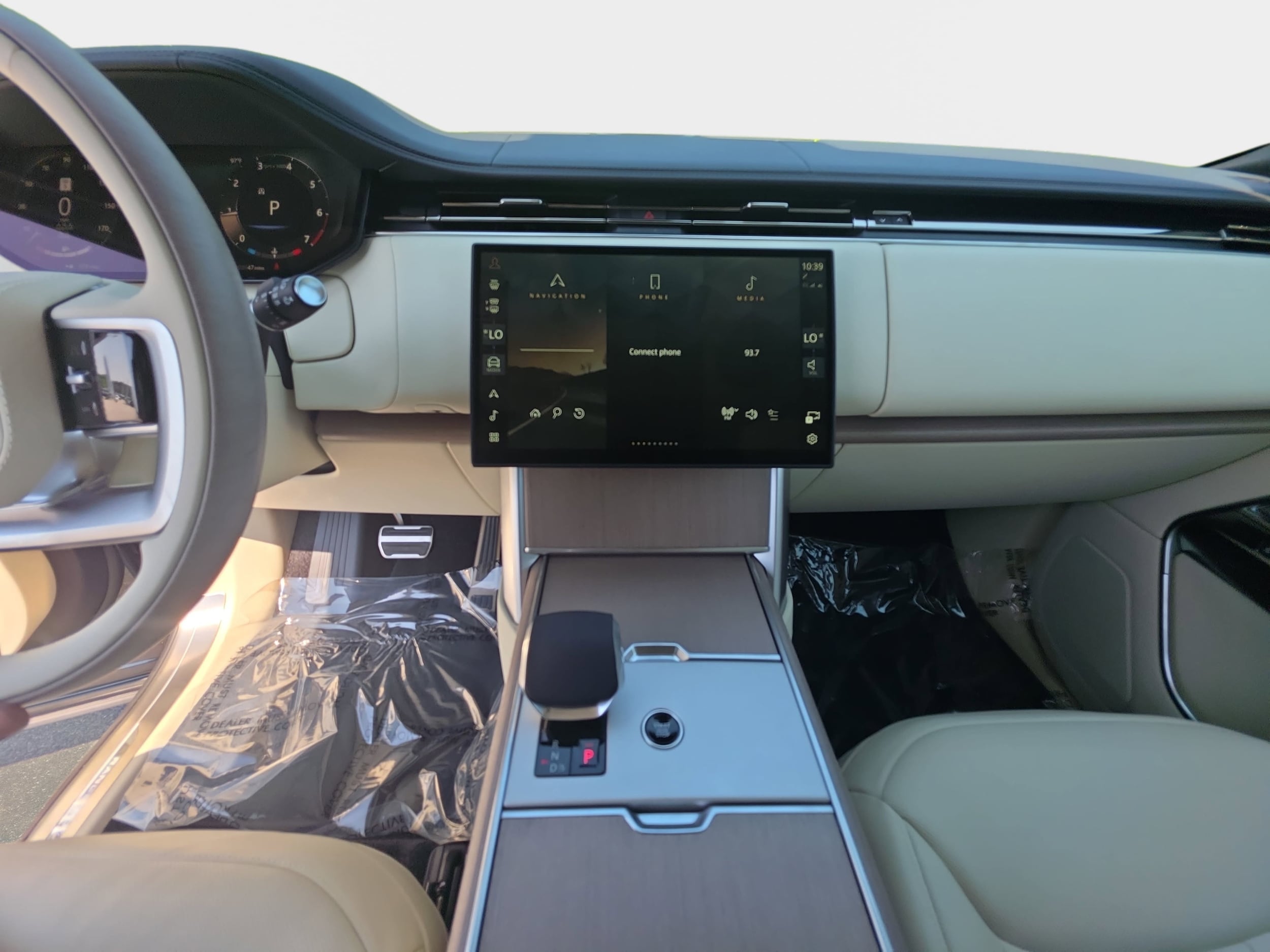 2026 Land Rover Range Rover SE - Photo 22