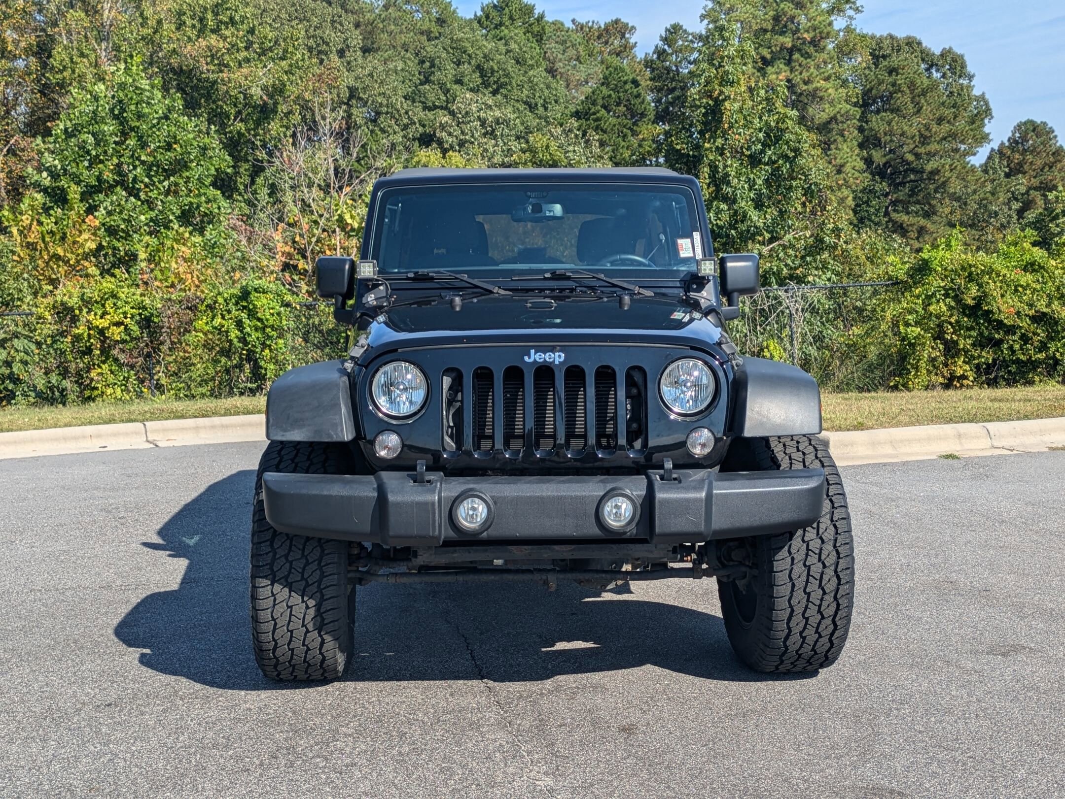 2018 Jeep Wrangler Unlimited Sport S photo 2