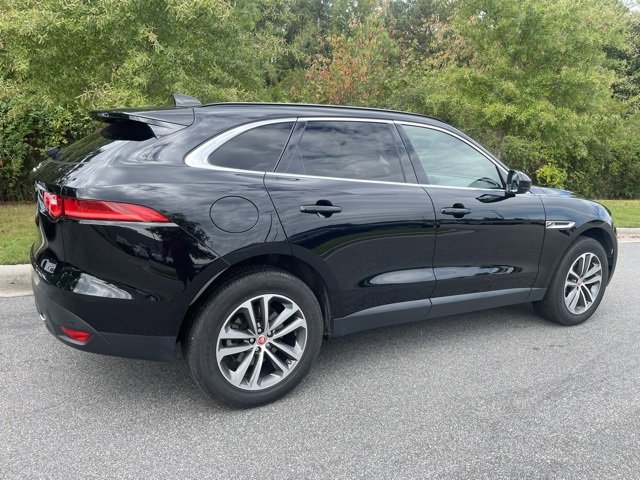 2020 Jaguar F-PACE Premium photo 2