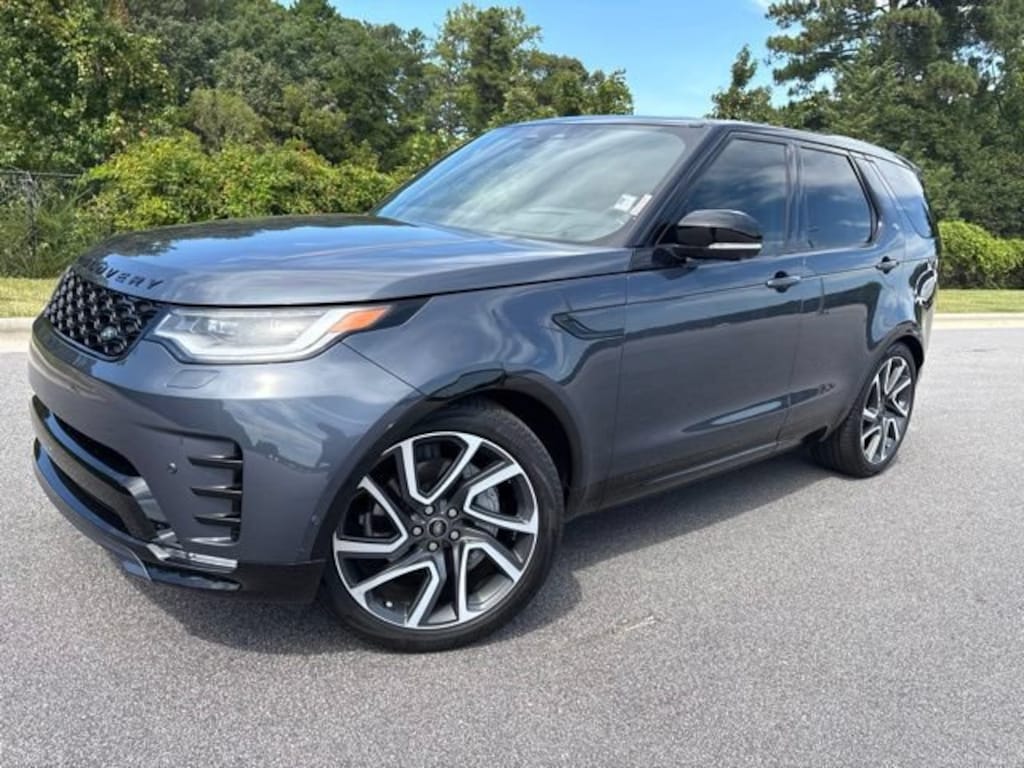 Used 2025 Land Rover Discovery Dynamic SE SUV