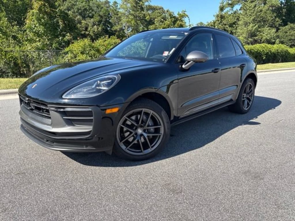 Used 2023 Porsche Macan T SUV