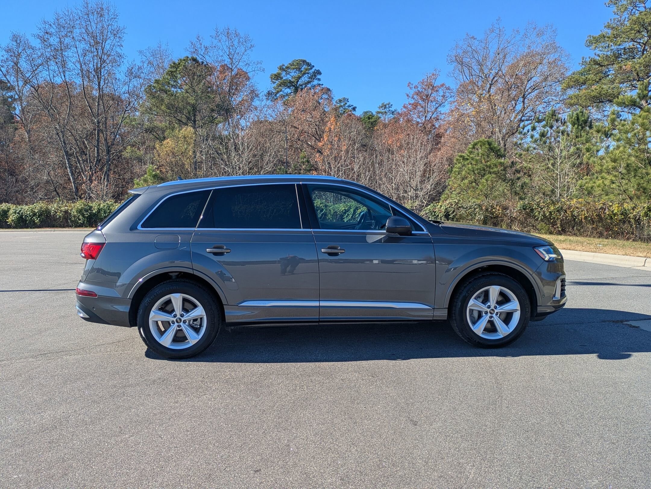 2024 Audi Q7 Premium Plus photo 4