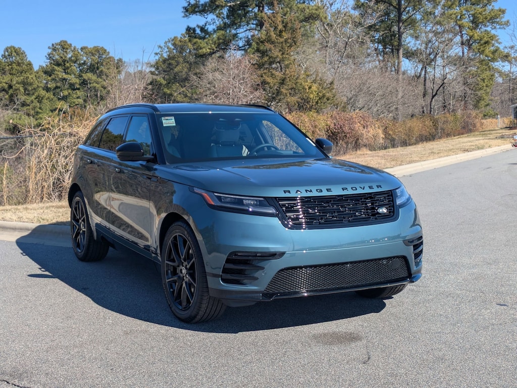 New 2026 Land Rover Range Rover Velar Dynamic SE SUV