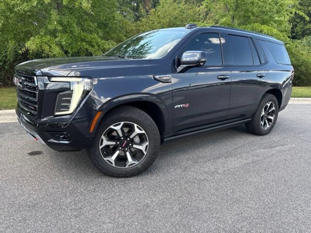 Used 2025 GMC Yukon AT4 SUV