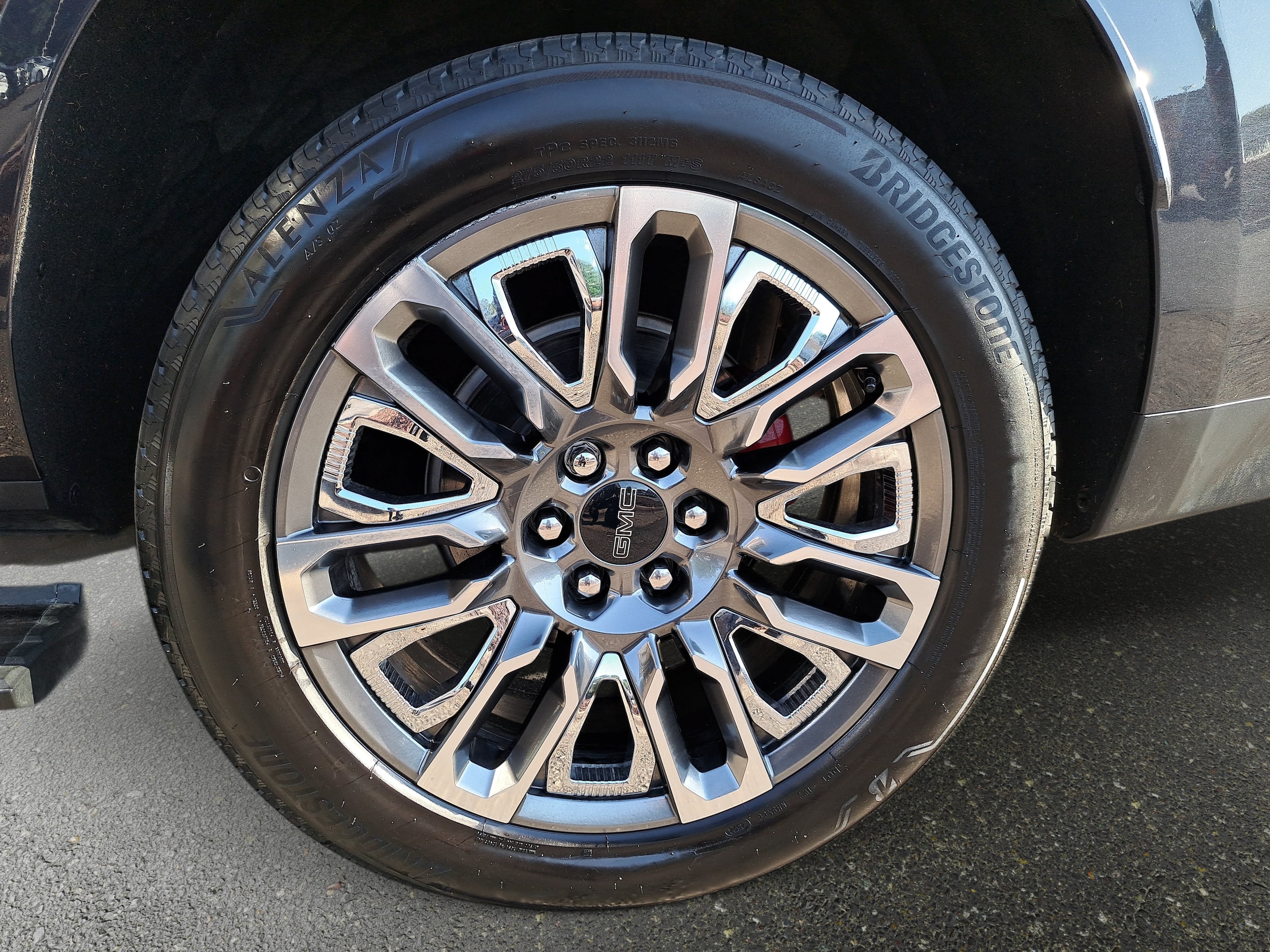 2023 GMC Yukon Denali Ultimate - Photo 34