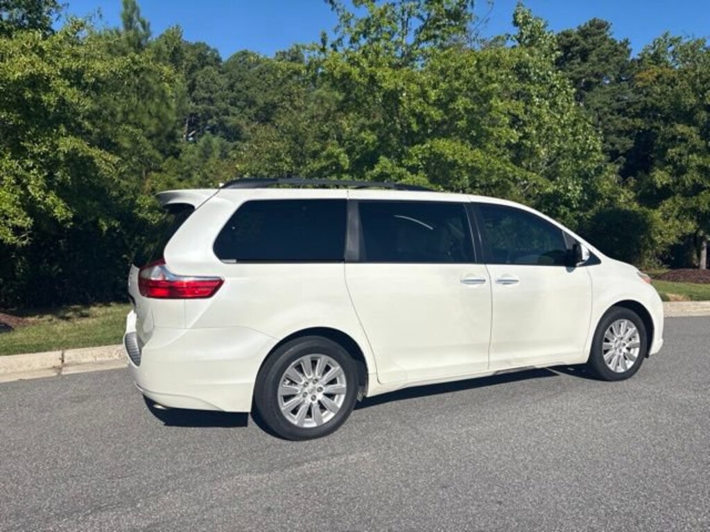 Used 2015 Toyota Sienna Ltd Premium Van