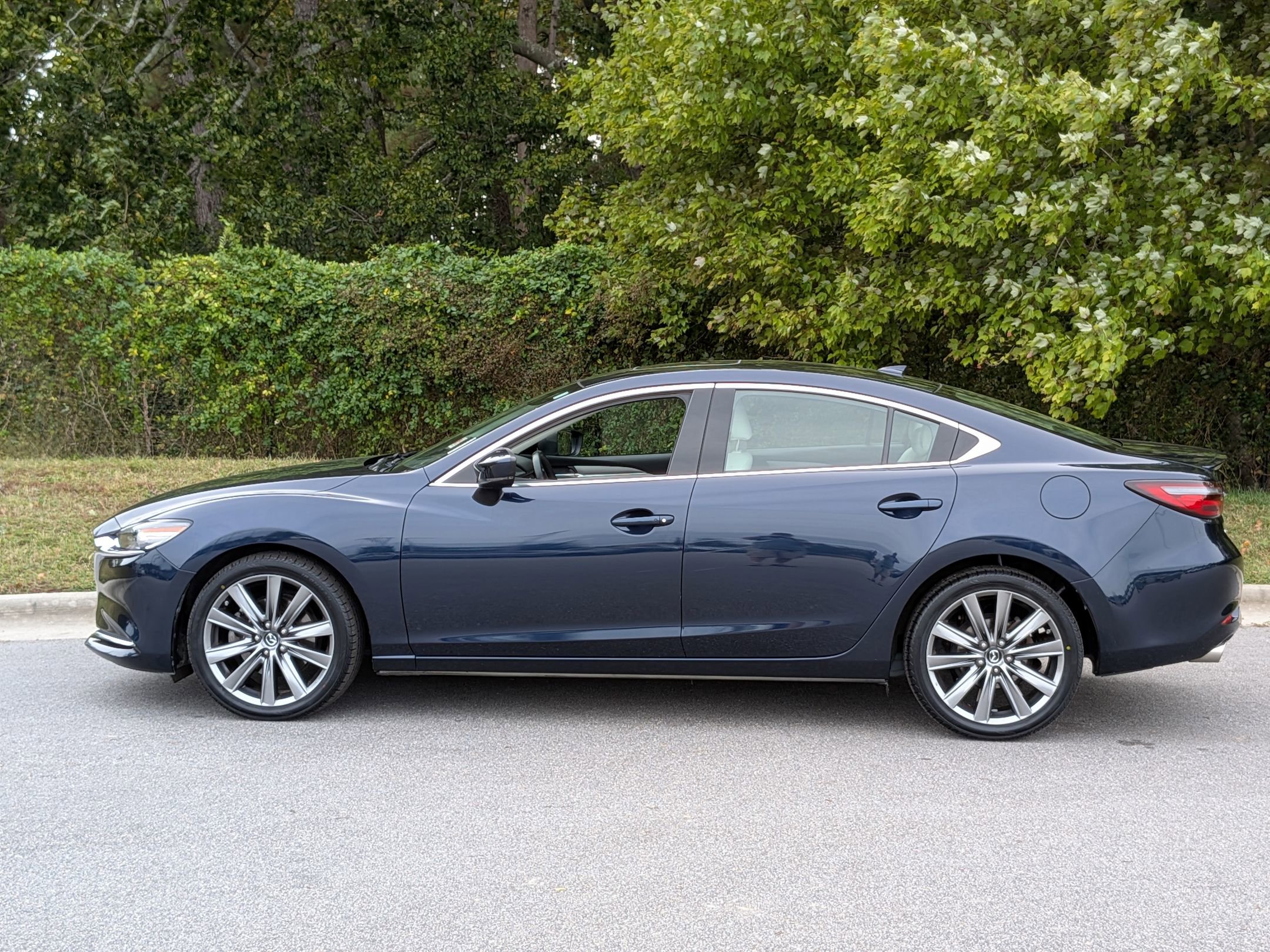 2019 Mazda Mazda6 Grand Touring Reserve photo 3