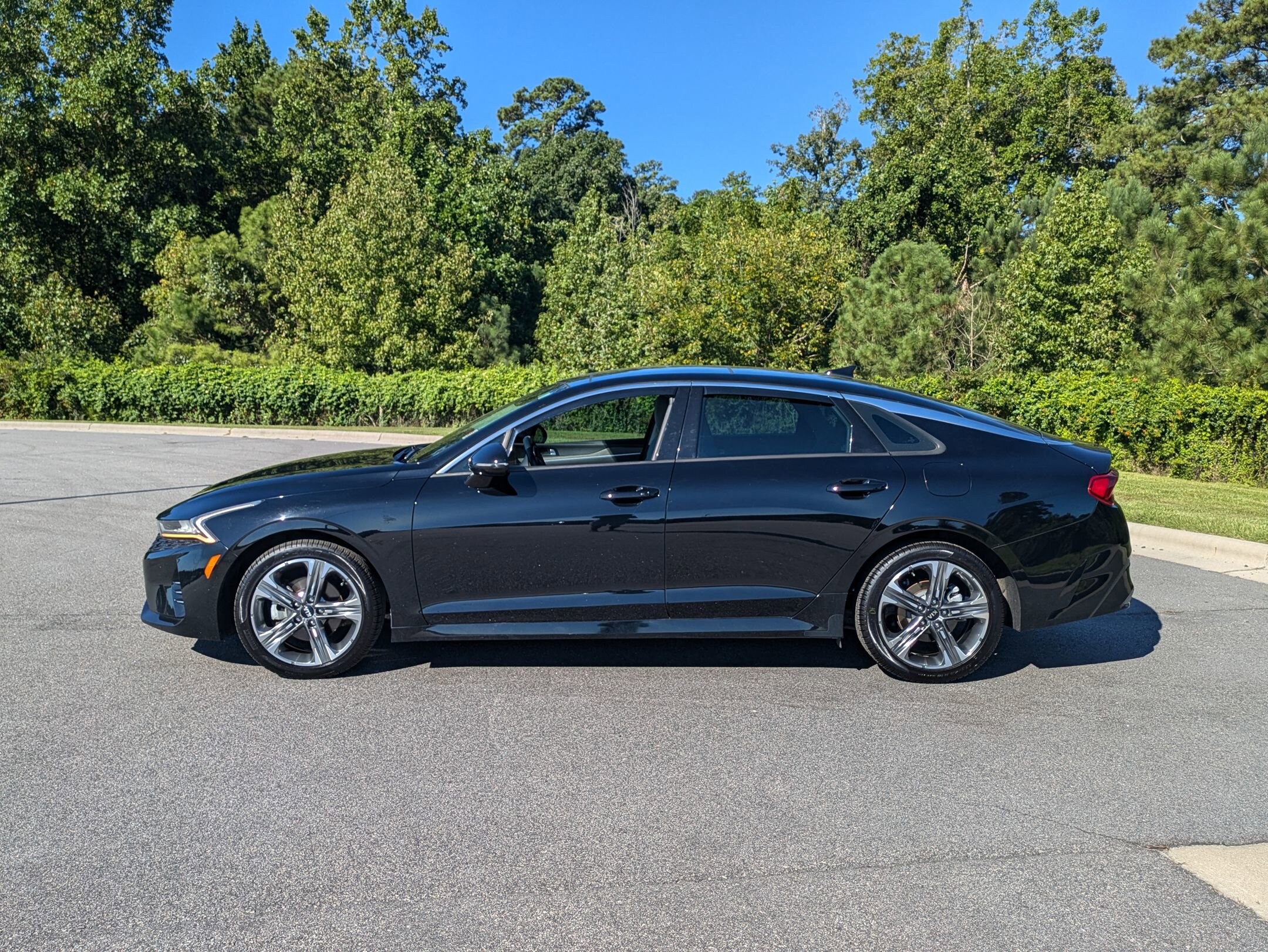 2021 Kia K5 EX photo 2