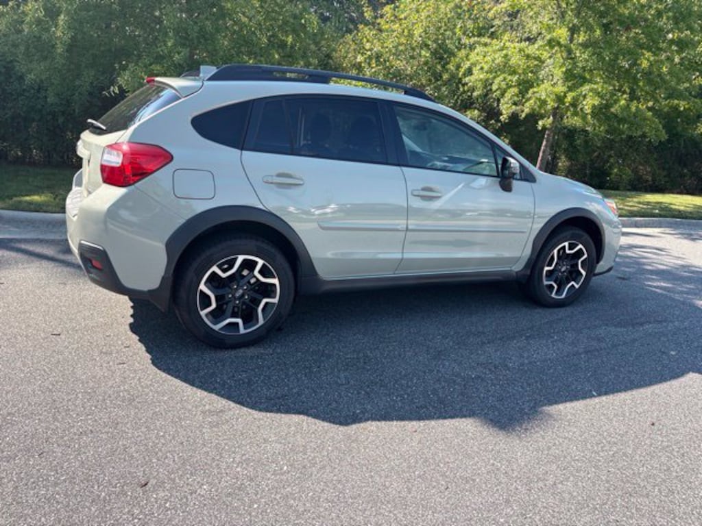 Used 2017 Subaru Crosstrek Limited SUV