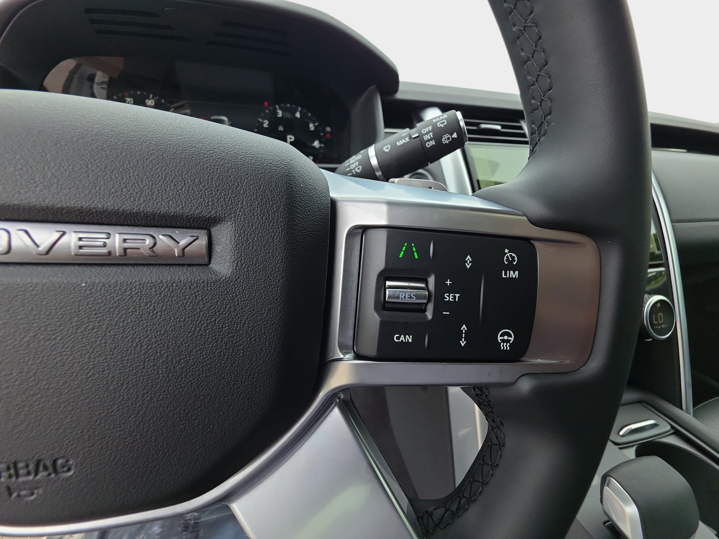2025 Land Rover Discovery S - Photo 17